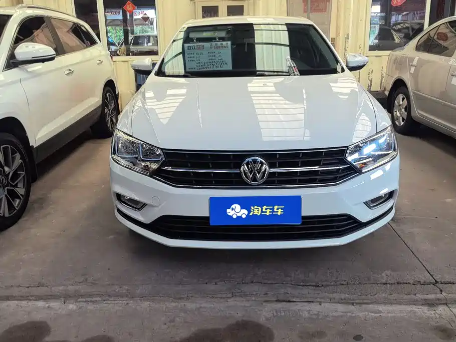 Volkswagen Bora — миниатюра 2