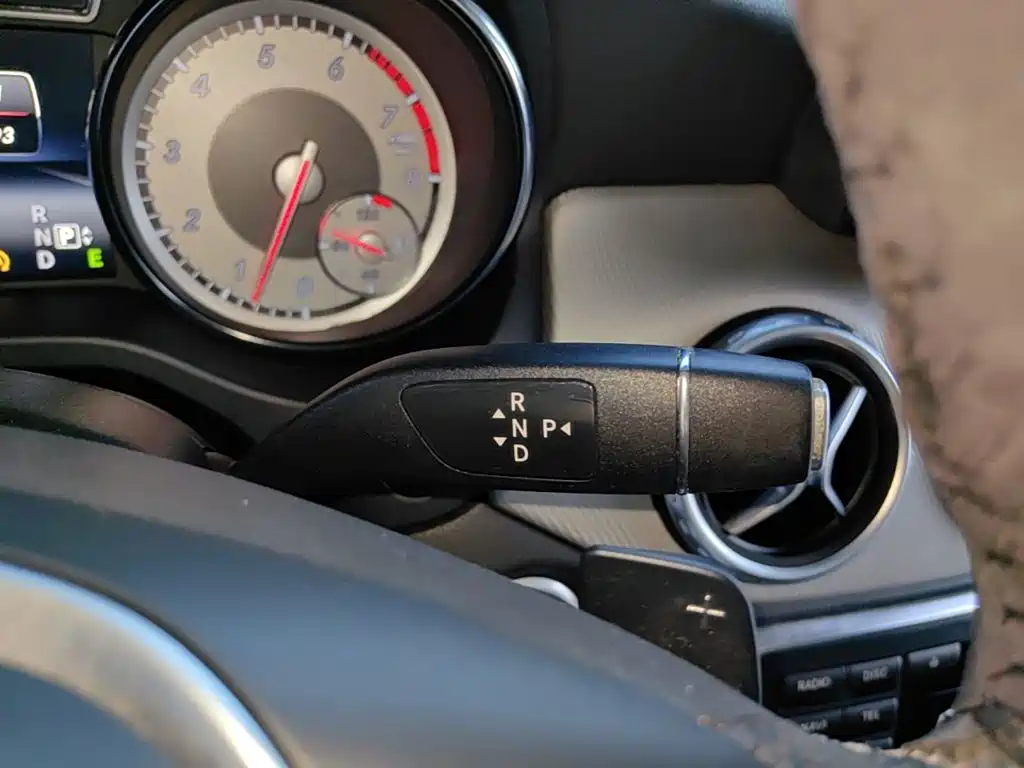 Mercedes-Benz GLA — миниатюра 14