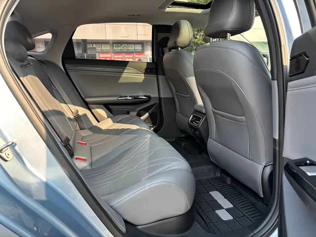 GEELY GALAXY GALAXY L6