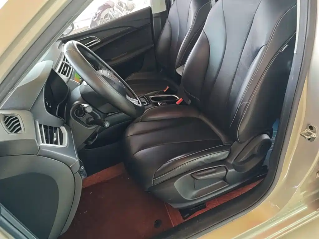 Roewe i5 — миниатюра 15