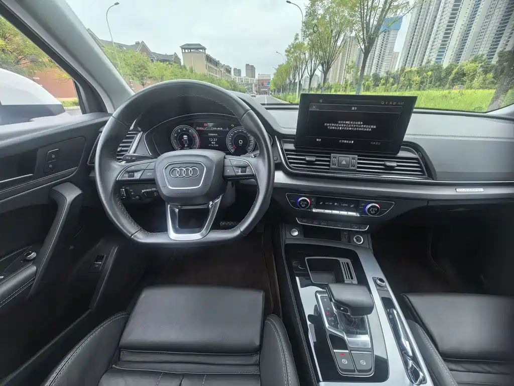 Audi Q5L — миниатюра 6