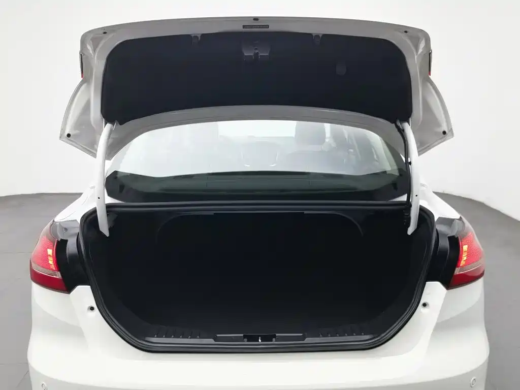 Ford Focus — миниатюра 16