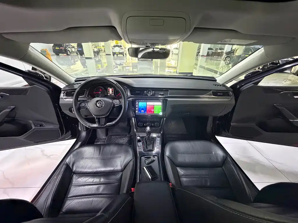 Volkswagen Passat — миниатюра 11