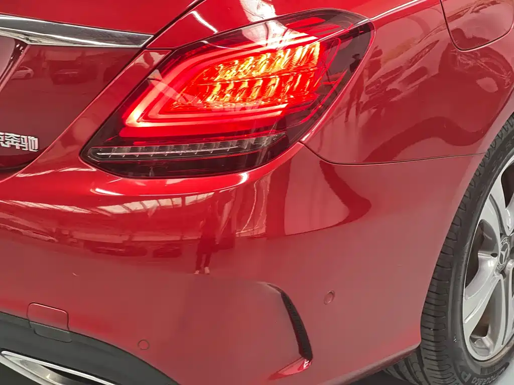 Mercedes-Benz C-Class — миниатюра 4