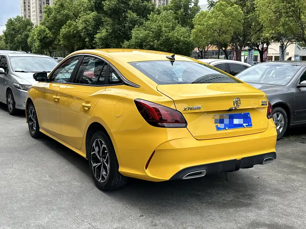 MG MG5 — миниатюра 7
