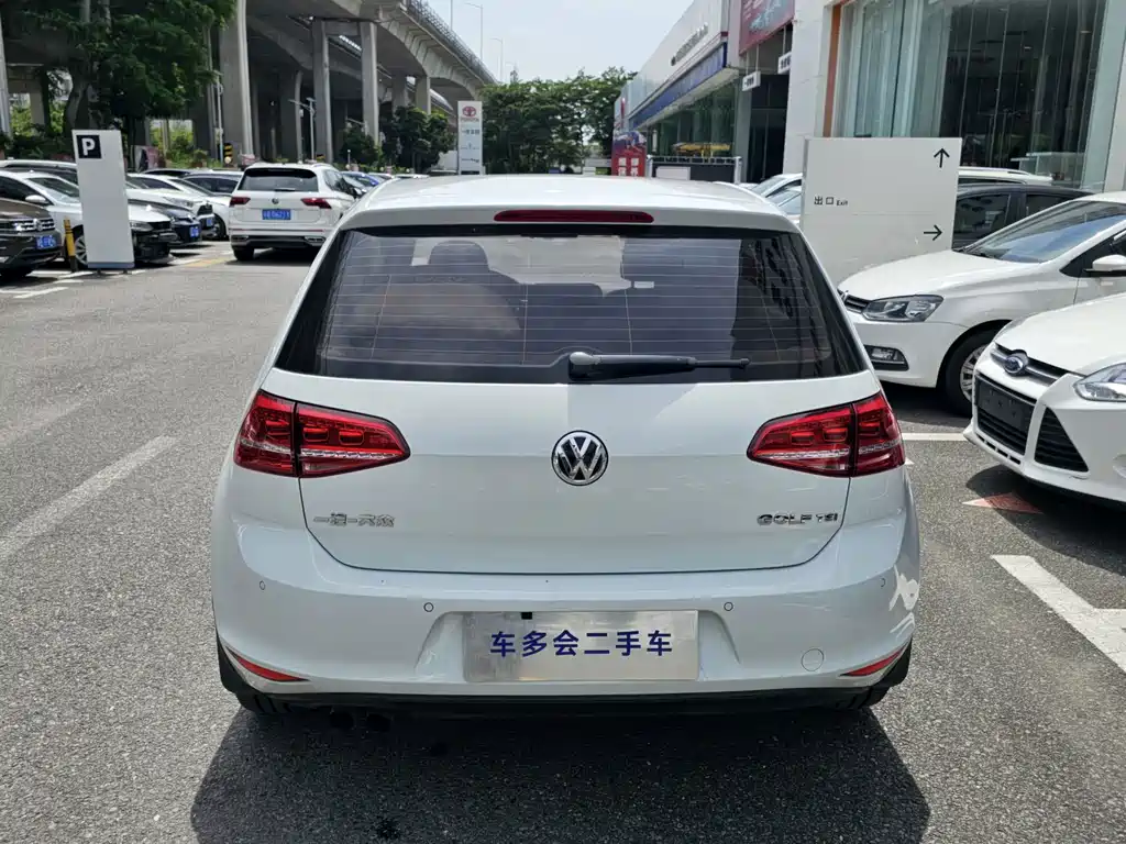 Volkswagen Golf — миниатюра 16