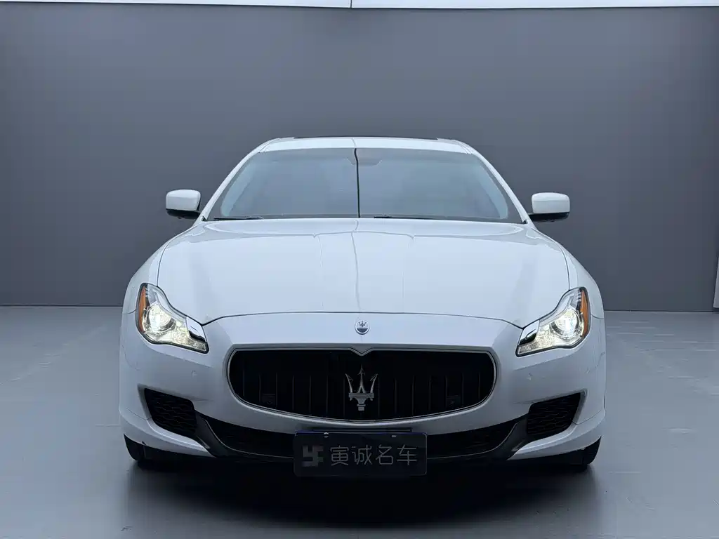 Maserati Quattroporte — миниатюра 2