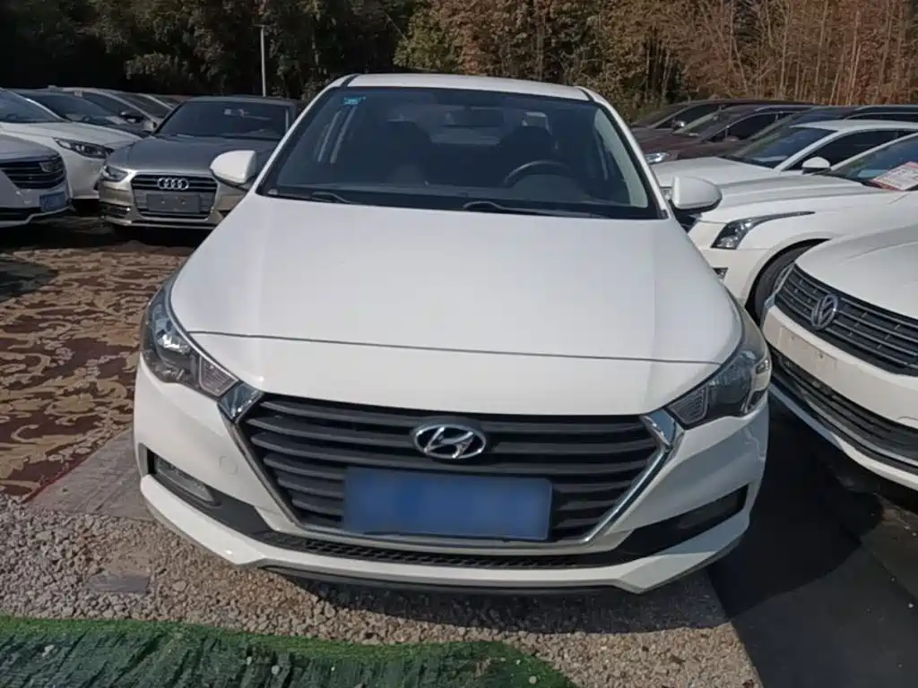 Hyundai Verna — миниатюра 3