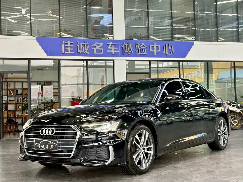 Audi A6L 2021 40 TFSI Luxury