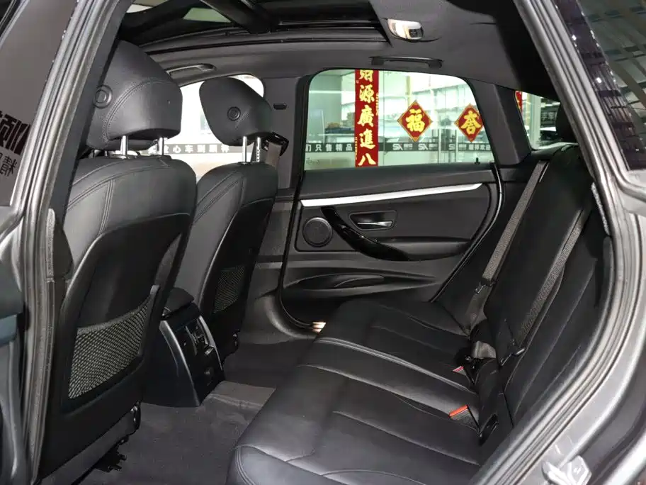 BMW 3 Series GT — миниатюра 11