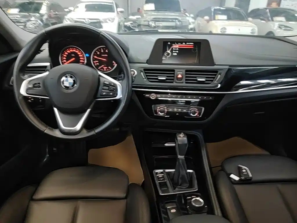 BMW 1 Series — миниатюра 10