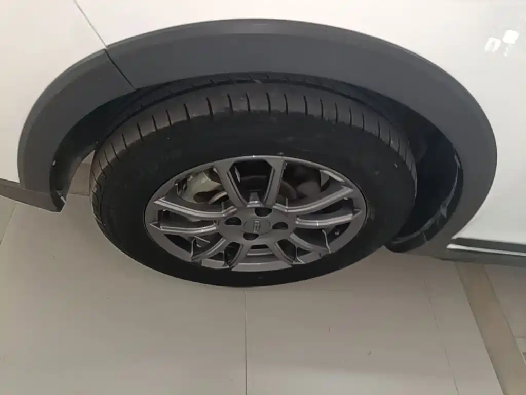 Geely Vision X3 — миниатюра 23
