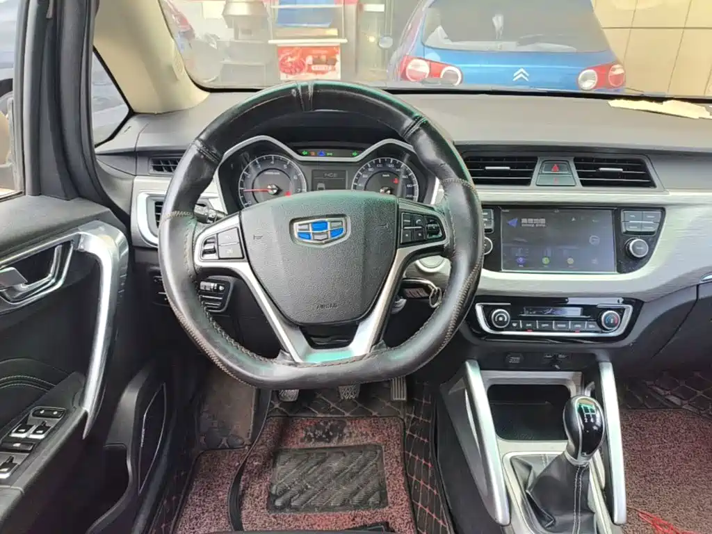 Geely Vision X3 — миниатюра 11
