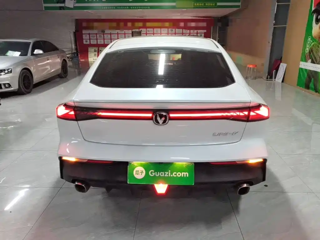 Changan UNI-V — миниатюра 6