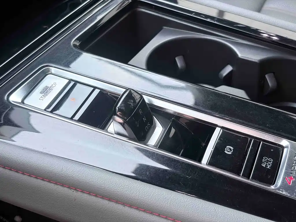 Volkswagen Teramont — миниатюра 10