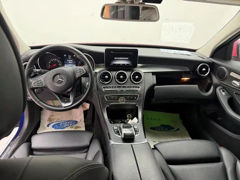 Mercedes-Benz C-Class — миниатюра 4
