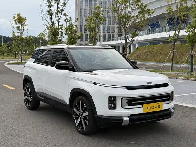 2023 Geely Icon
