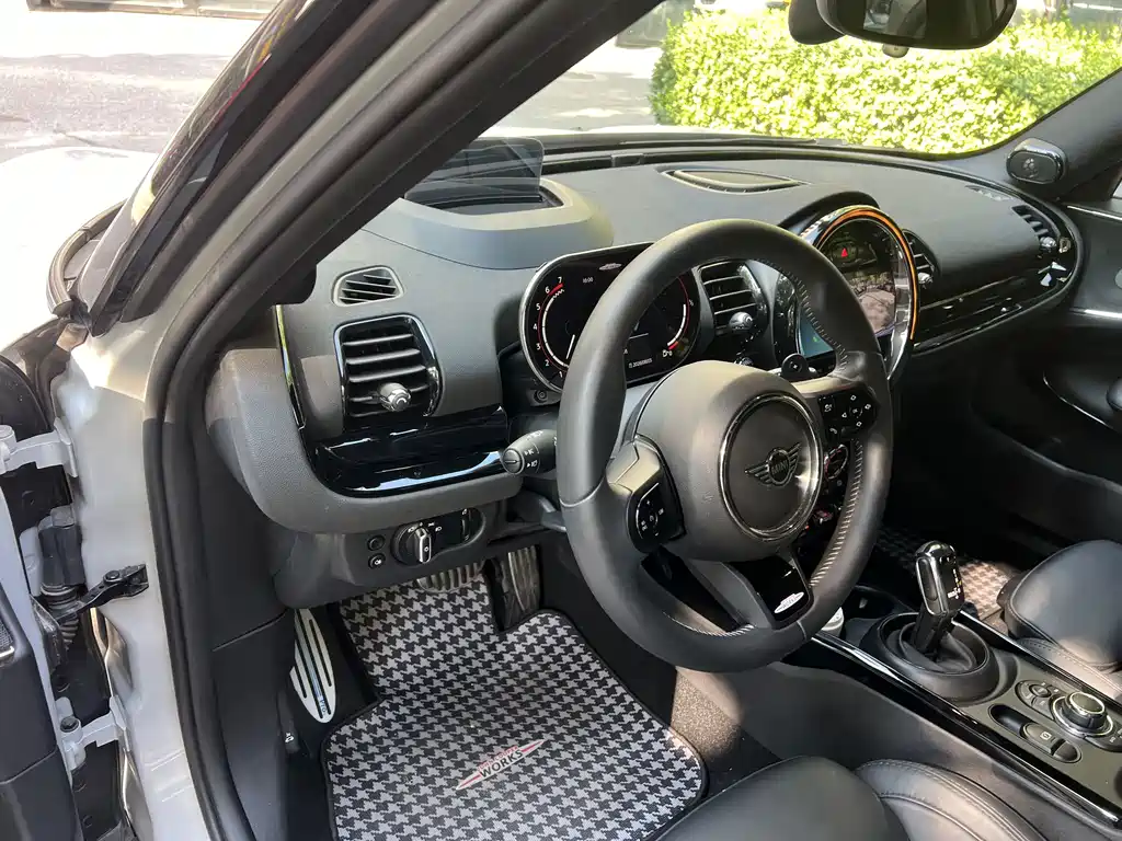 MINI Mini JCW Clubman — миниатюра 8