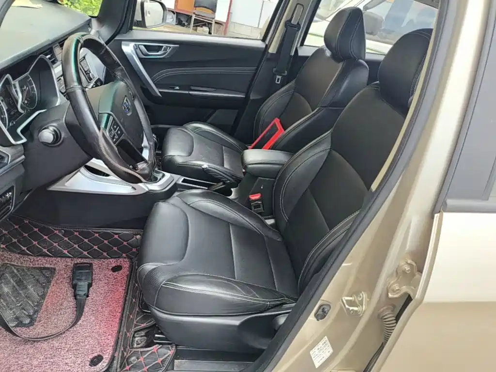 Geely Vision X3 — миниатюра 15