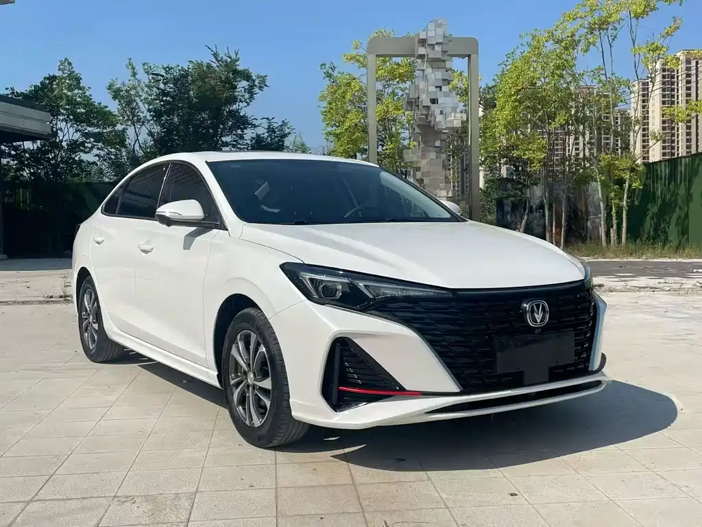 Changan Eado — миниатюра 3