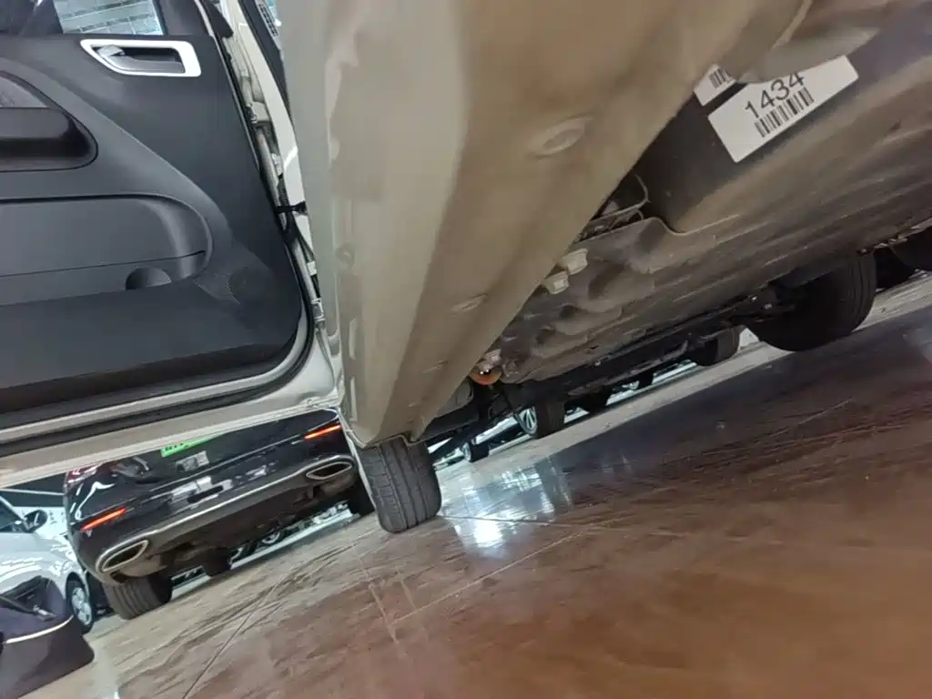 Wuling MINIEV — миниатюра 22