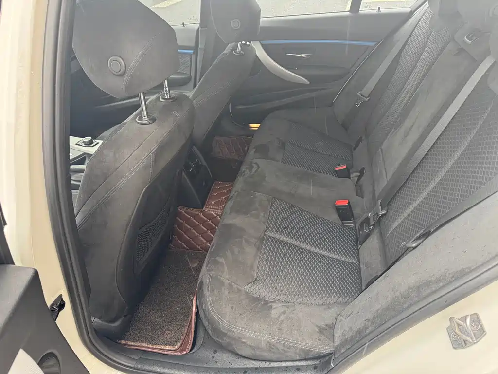 BMW 3 Series — миниатюра 10