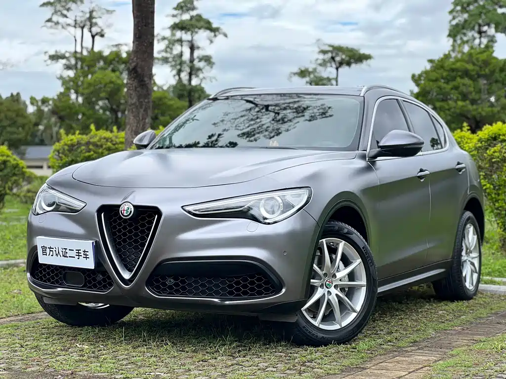 Купить Alfa Romeo Stelvio