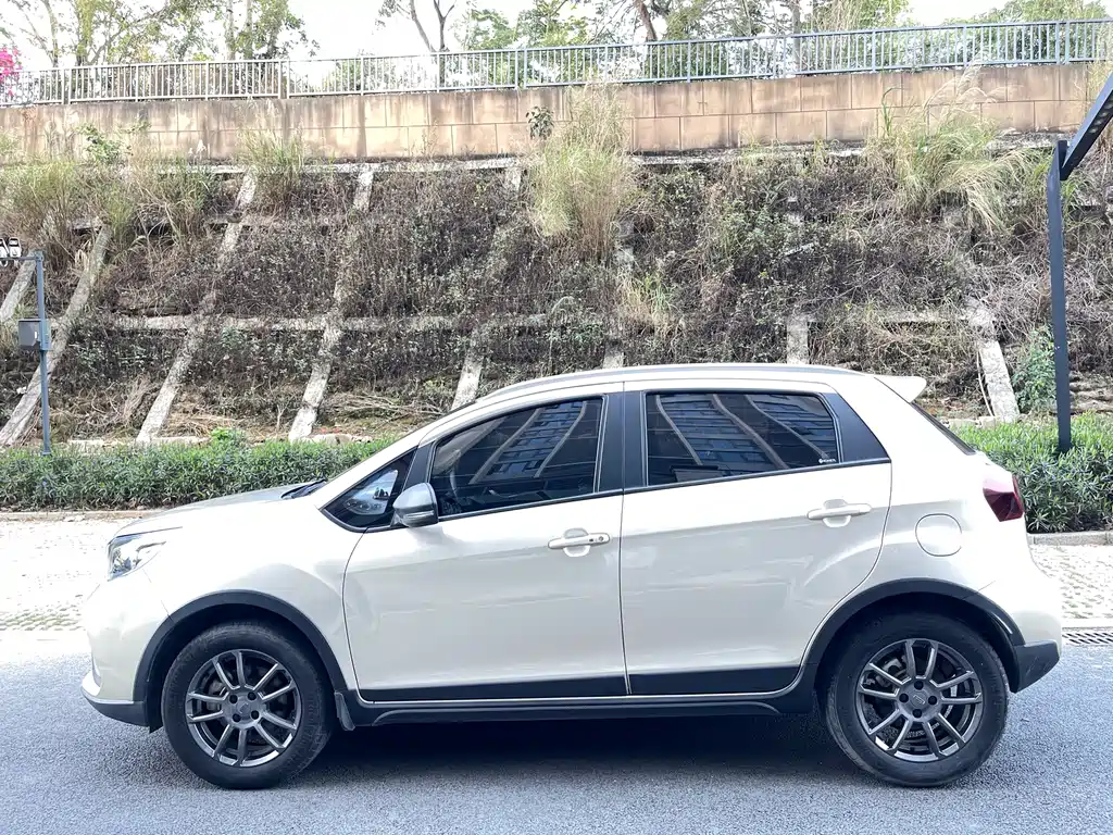 GEELY AUTOMOBILE VISION X3