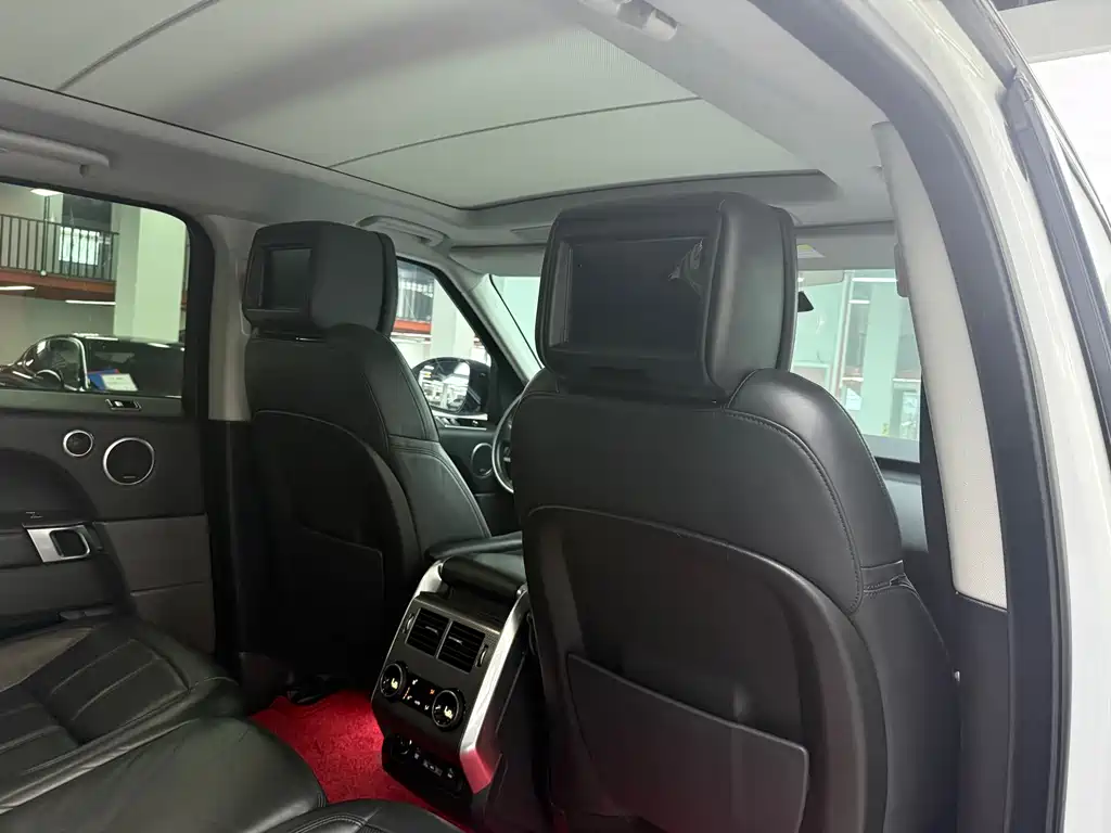 Land Rover Sport — миниатюра 10