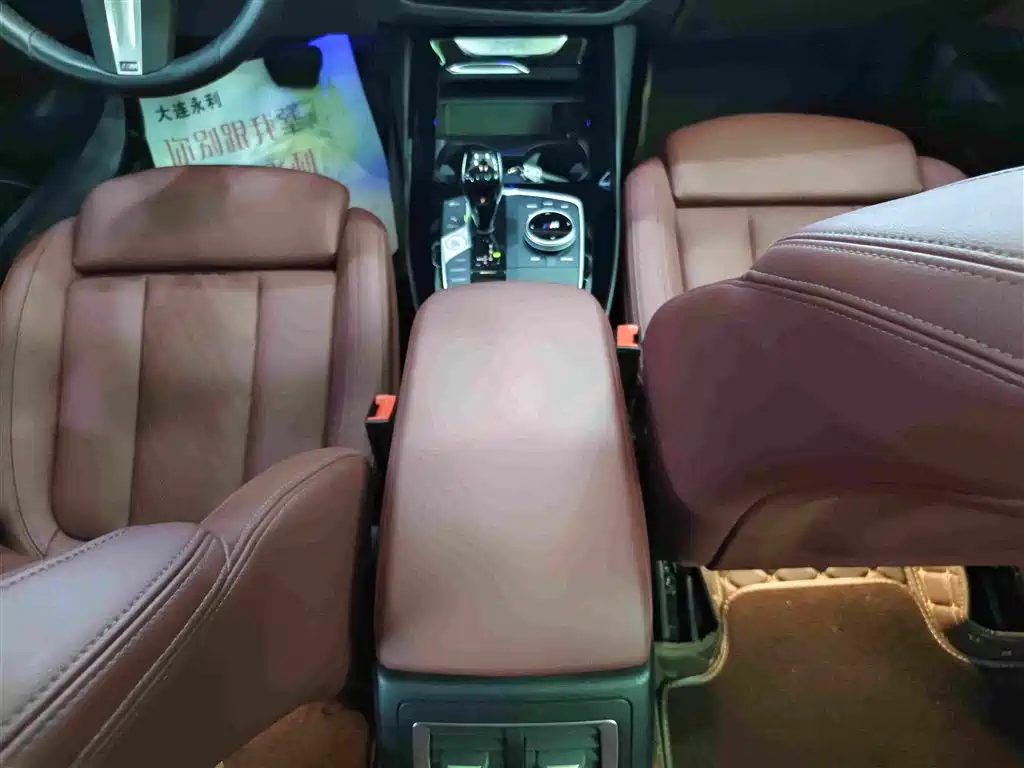 BMW X3 — миниатюра 9