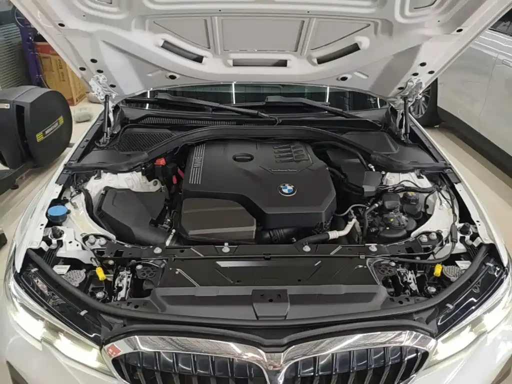 BMW 3 Series — миниатюра 20