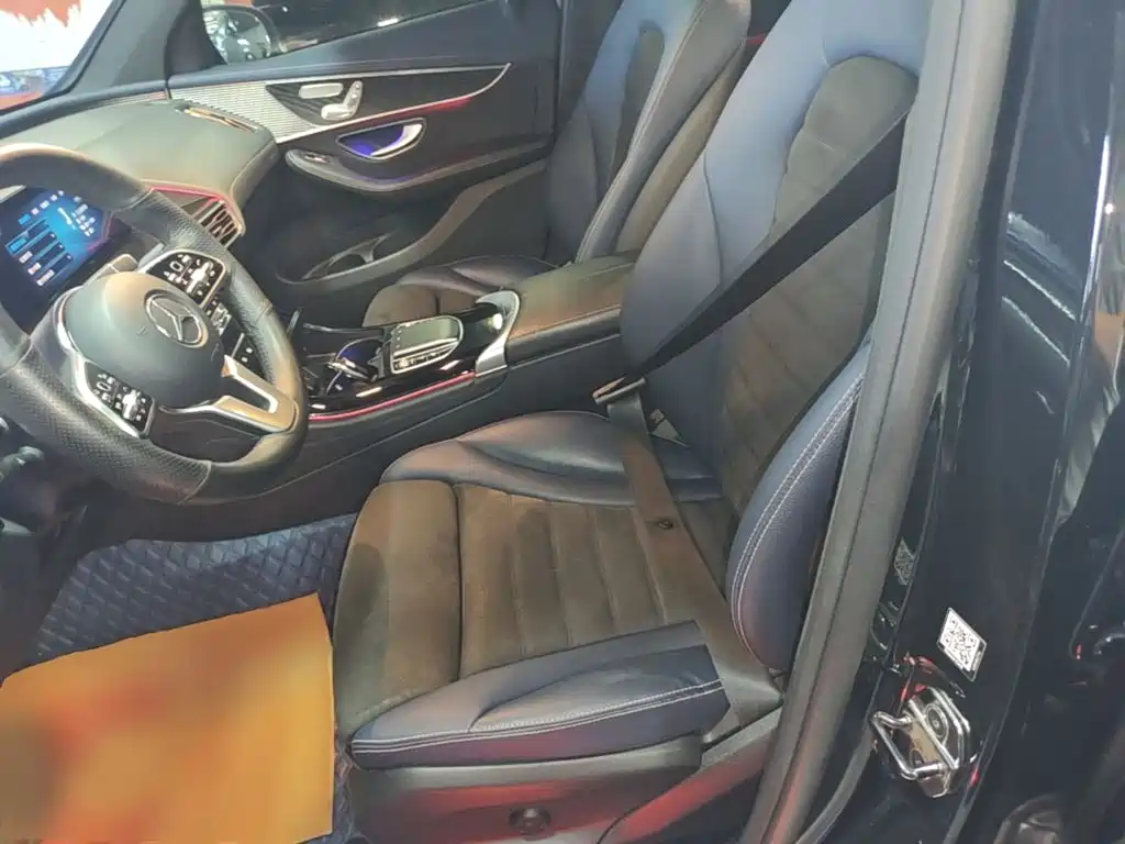 Mercedes-Benz EQC — миниатюра 15