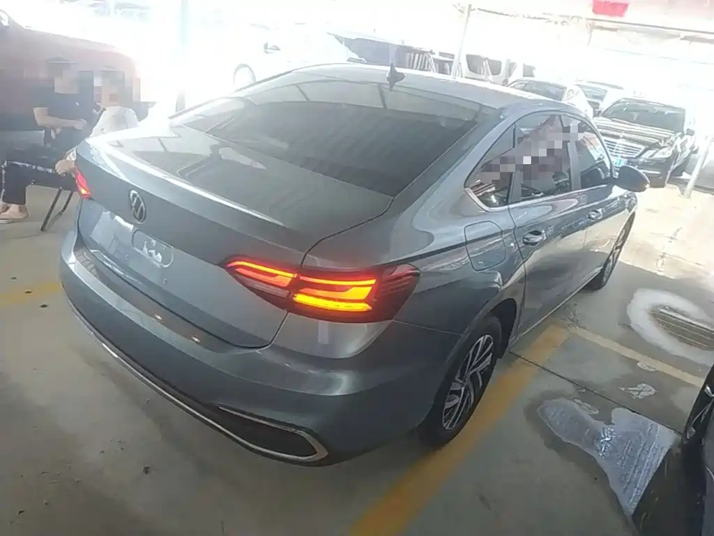 Volkswagen Lavida — миниатюра 7