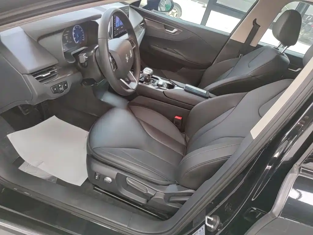 Hongqi Hongqi E-QM5 — миниатюра 15