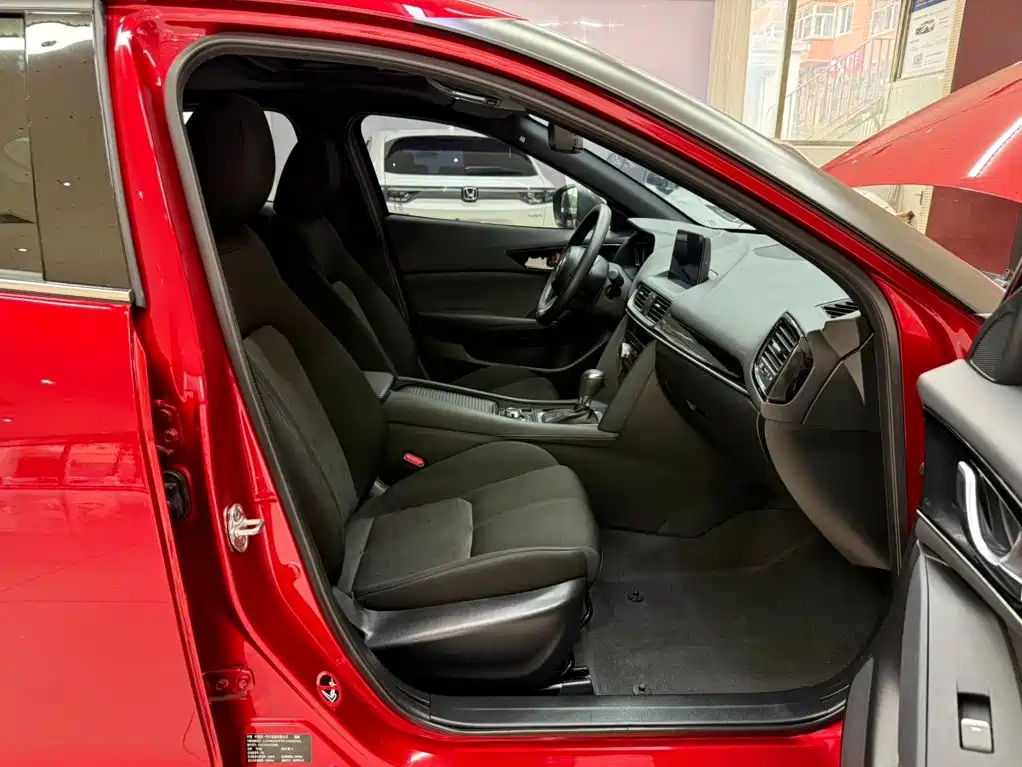 Mazda CX-4 — миниатюра 21