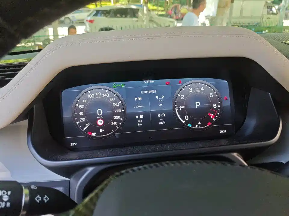 Land Rover Defender — миниатюра 4