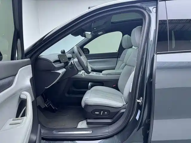 NIO ES8 — миниатюра 8