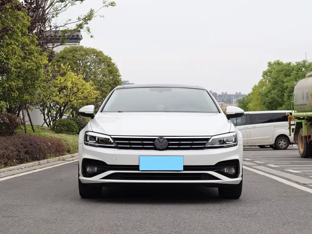 Volkswagen Lamando — миниатюра 2