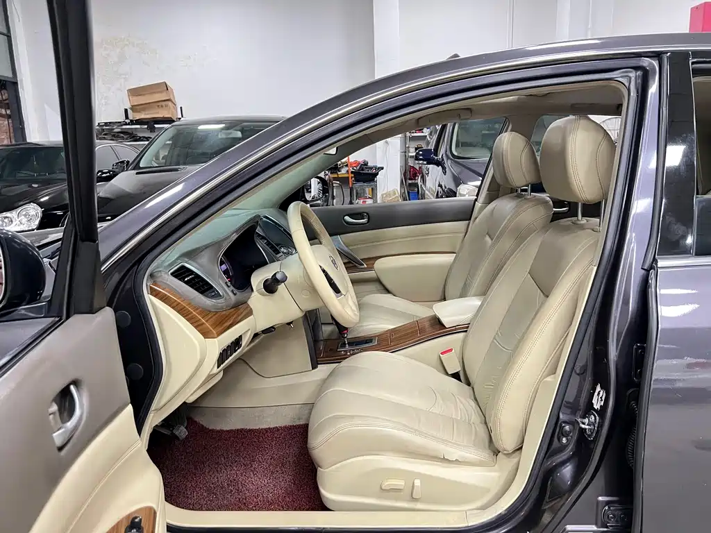 Nissan Teana — миниатюра 7