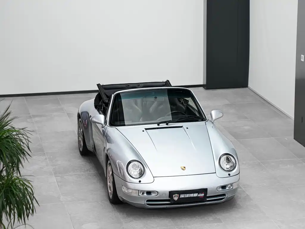 Porsche 911 1999 3.6L MT