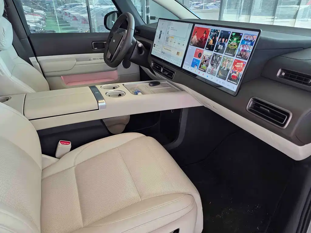 Li Auto Li MEGA — миниатюра 6