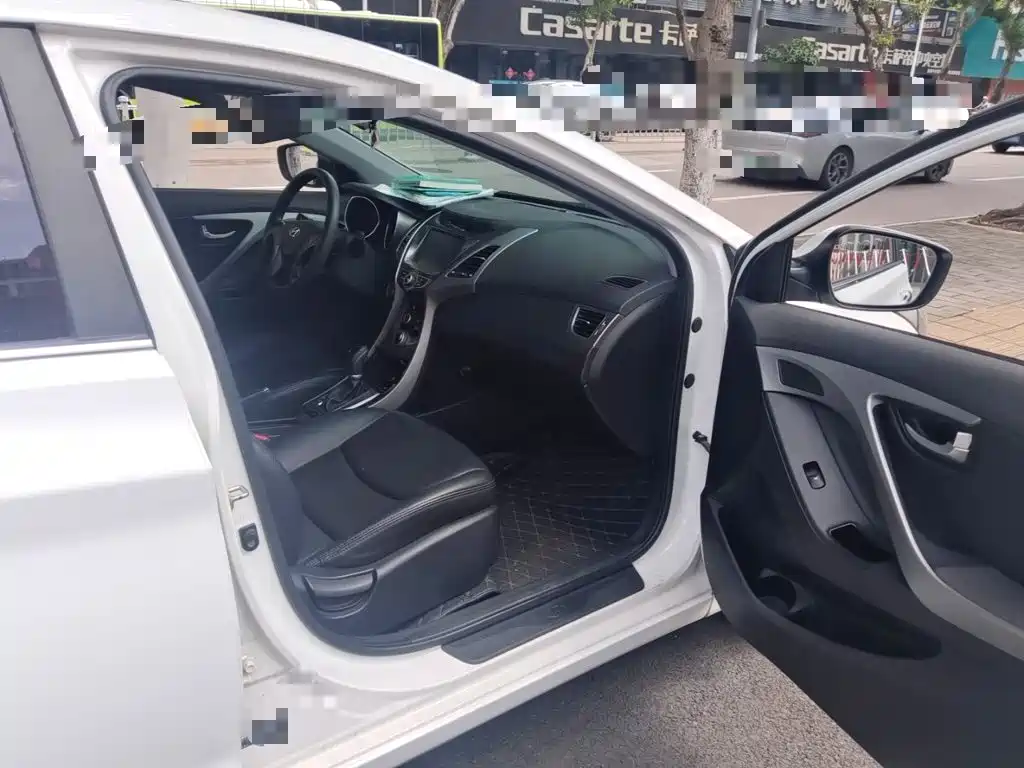 Hyundai Elantra Langdong — миниатюра 19
