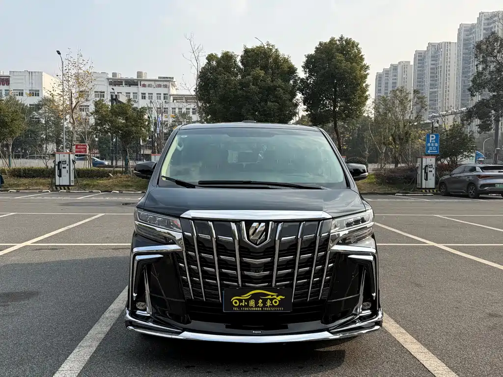 Toyota Alphard 2015 3.5L Luxury
