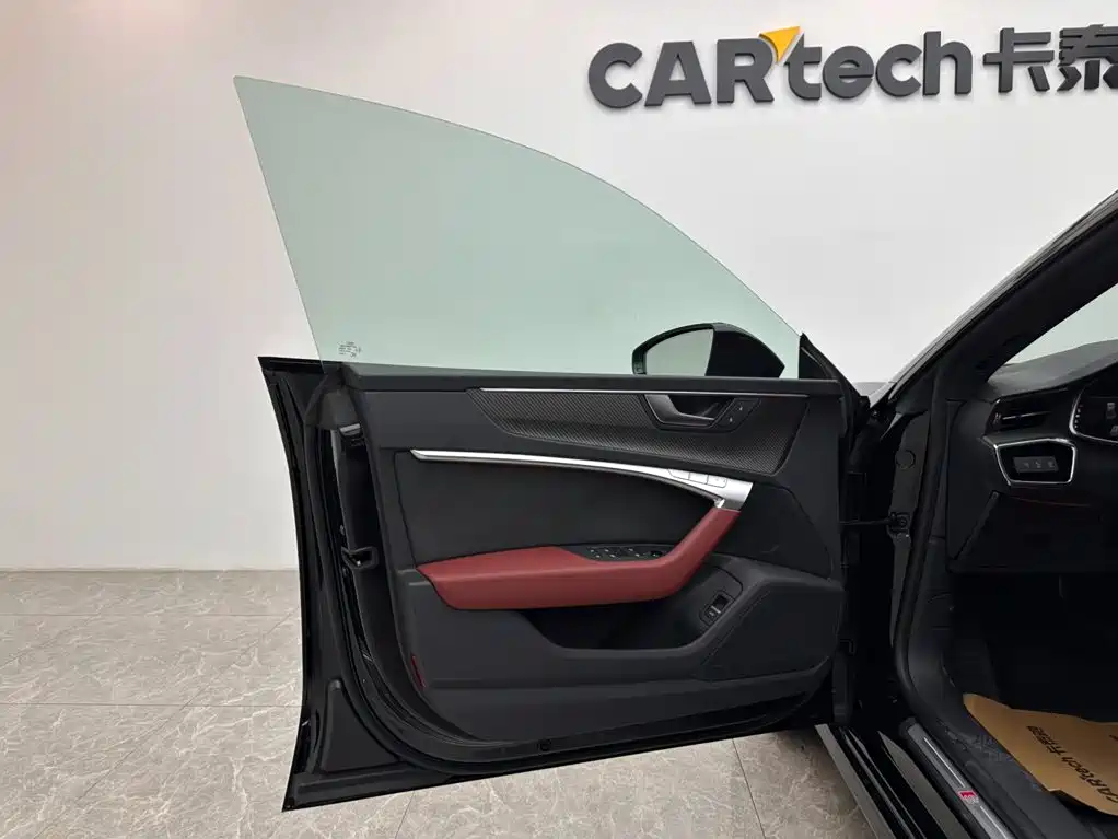 Audi A7L — миниатюра 15