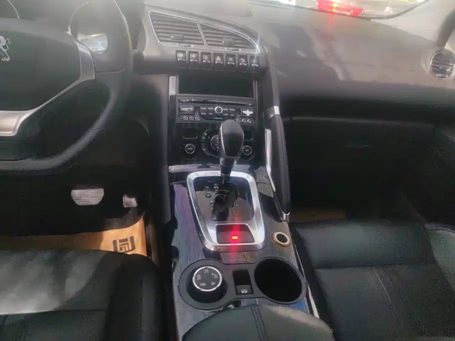 Peugeot 3008 — миниатюра 13