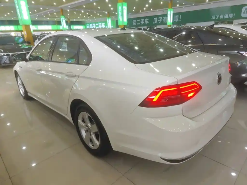 Volkswagen Lamando — миниатюра 5