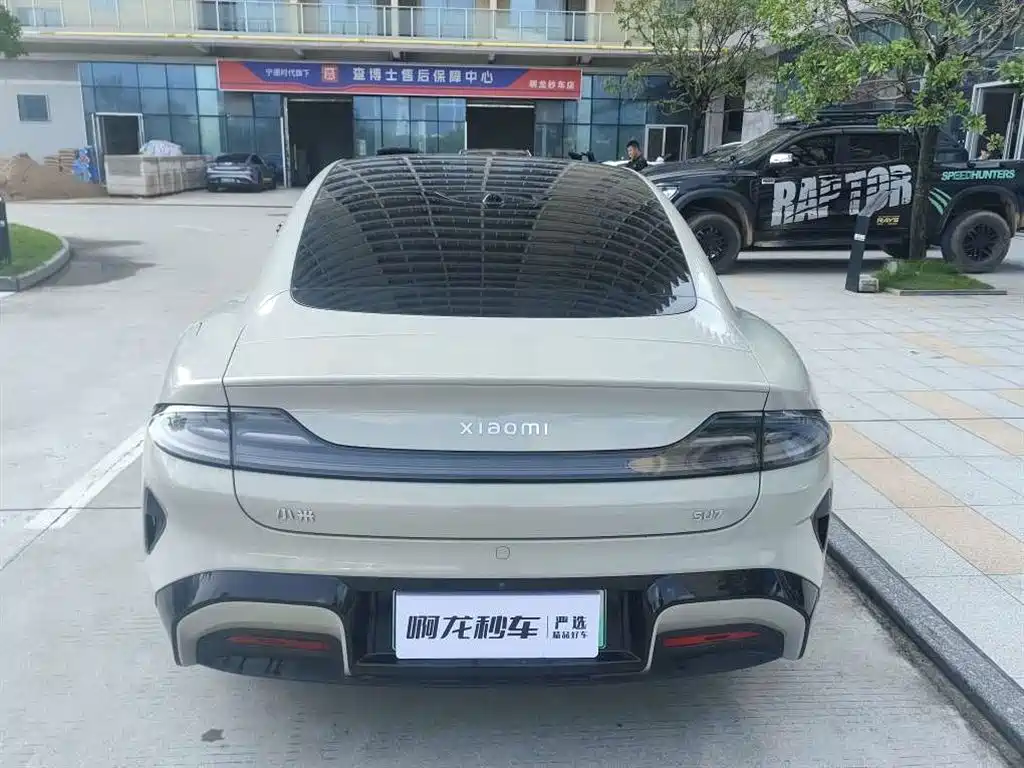 Xiaomi SU7 — миниатюра 8