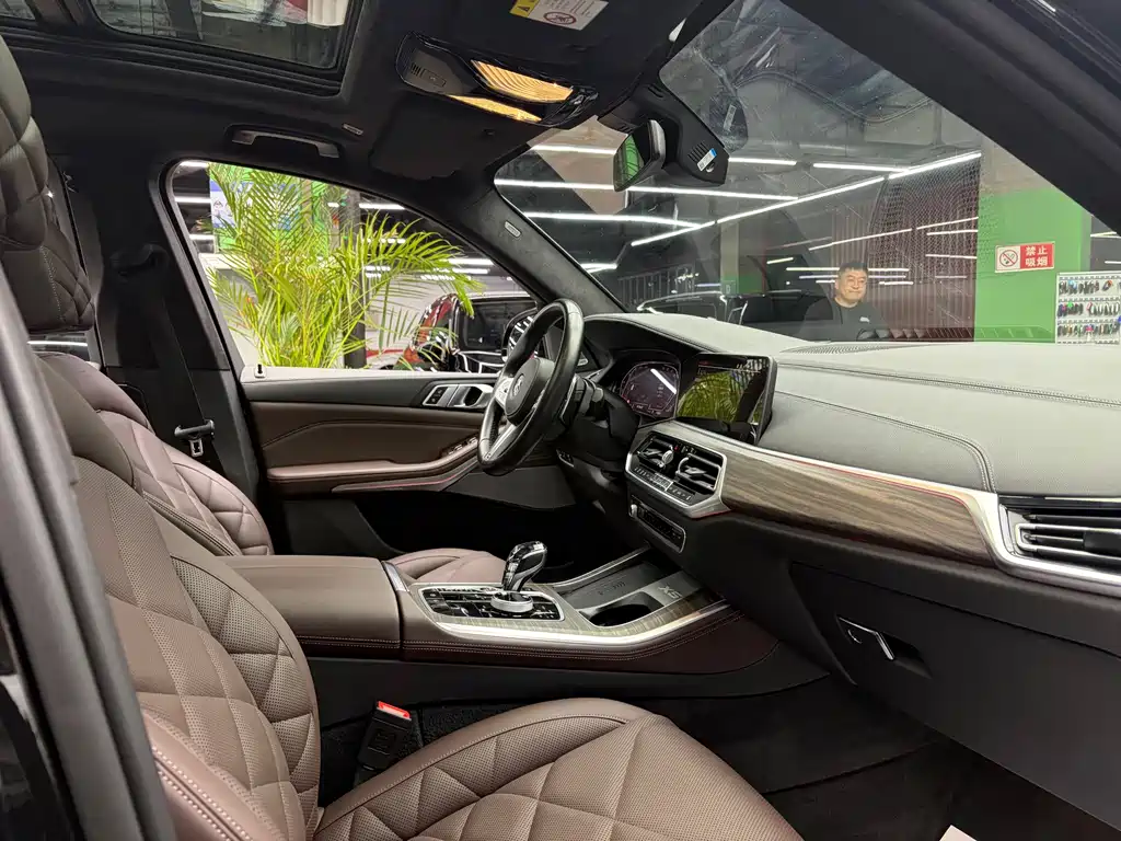 BMW X5 — миниатюра 9