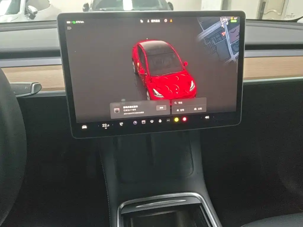 Tesla Model Y — миниатюра 13