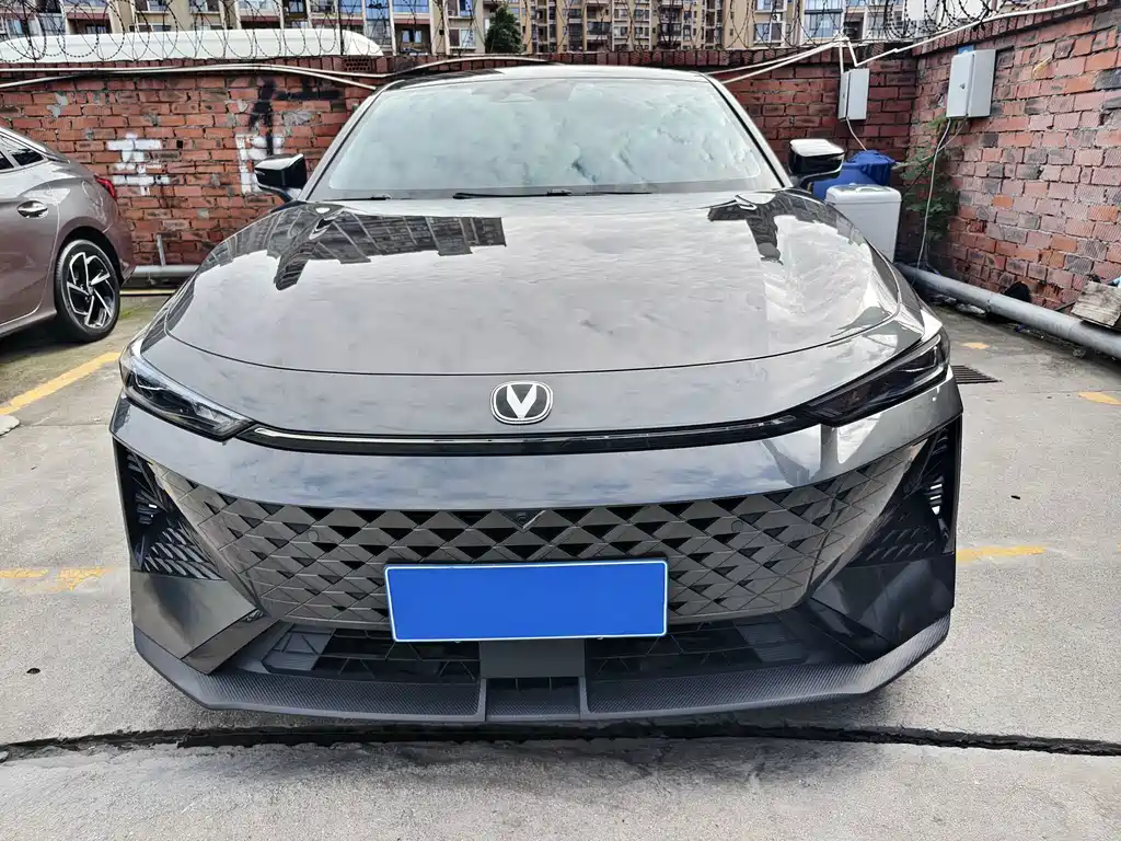 Changan UNI-V — миниатюра 2